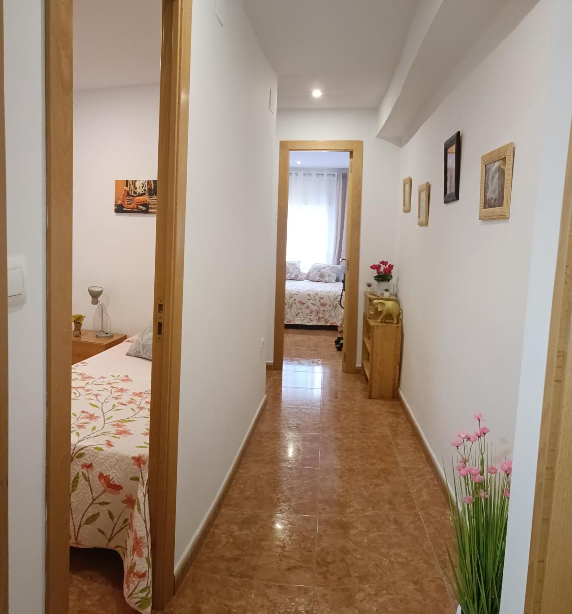 Daoiz, Vivienda Vacacional Para Familias Y Mayores De 25 Anos En El Grao De Gandia 3Ro Sin Ascensor Playa de Gandia Exterior foto